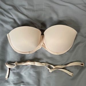 vs 32D pushup bra